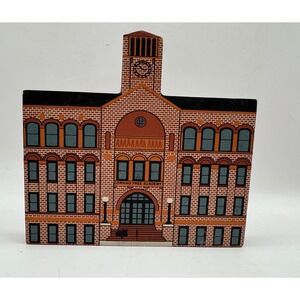 The Cats Meow Village Corning Free Academy Wood‎ Block 1991 Red Brick New York